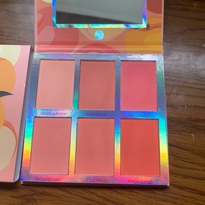 Bh Cosmetics Bellini blush palette